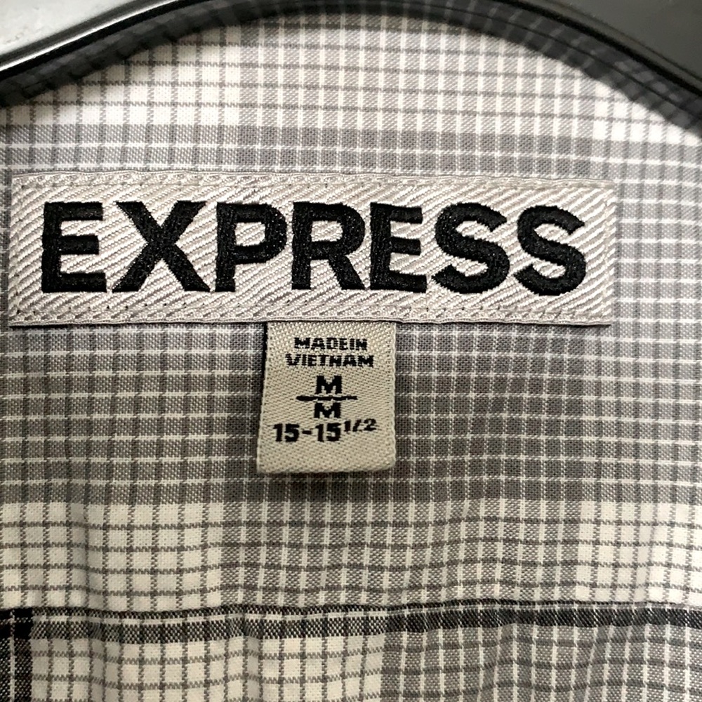 Express button down - Picture 2 of 2
